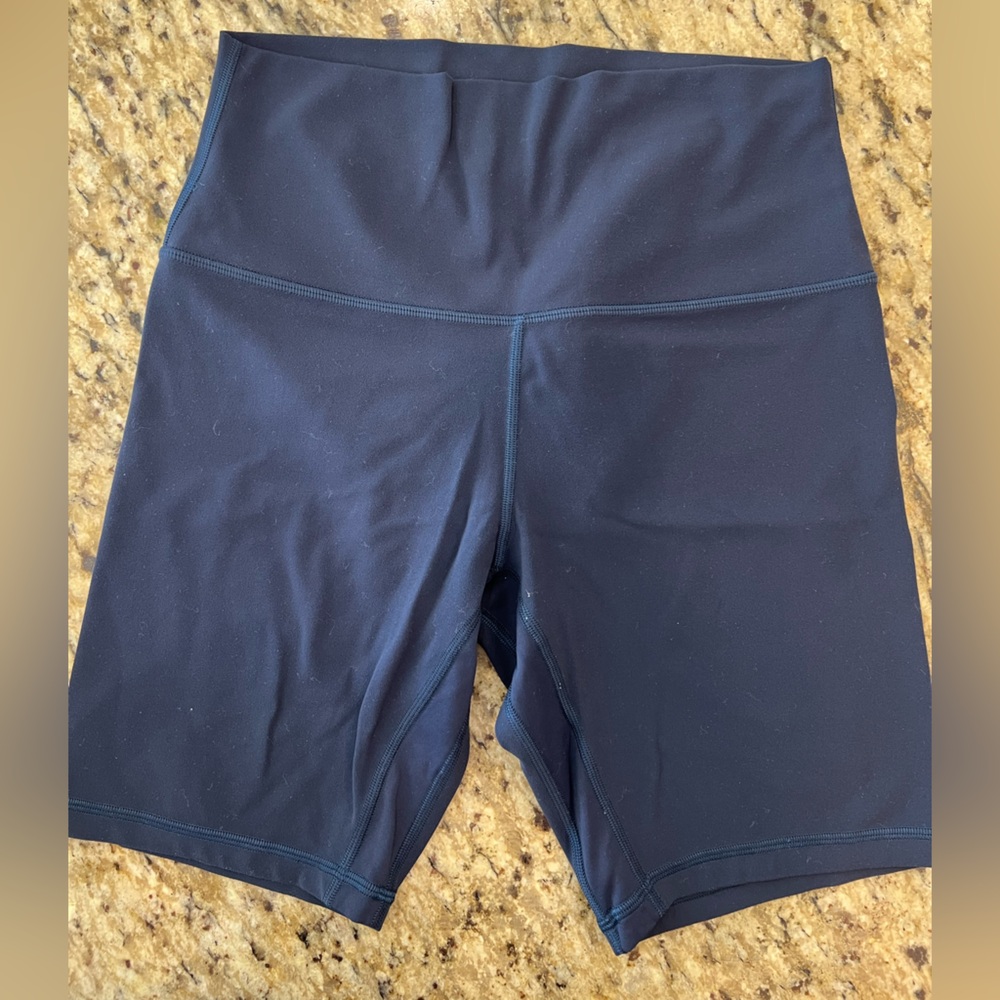 Lululemon Align High Rise Shorts 8”